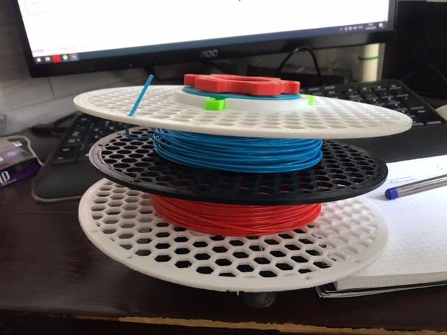 Universal collapsible coil for filament
