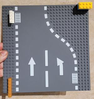 brick base plate "Road Left Bottleneck"