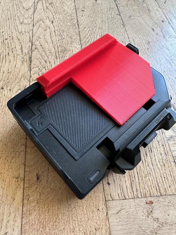 Adapter for BMW ConnectedRide Cradle for thicker phone