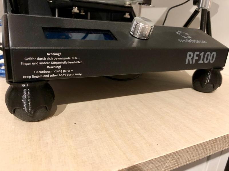 RF100 Squash Ball Feet M4