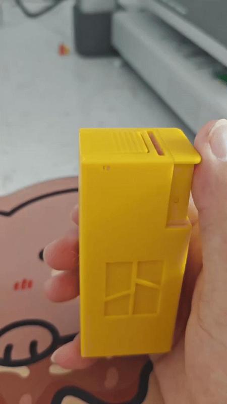 Fits Small Deer Mom or wider dental floss boxes (Portable dental floss box)