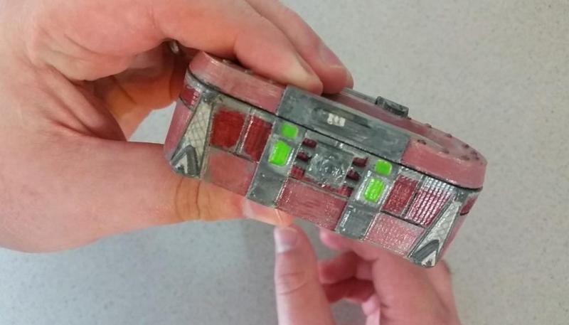 Mini Borderlands Loot Chest