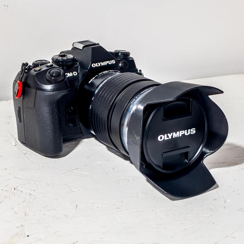 Olympus 12 - 100 lens hood