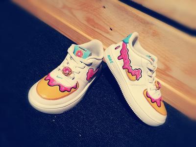 Sneakers Lace Lock Donut