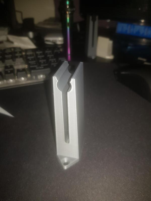 handle for roller shutter bar