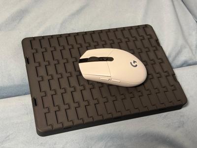 Foldable Mouse Pad for Multi-Purpose Sofa Tray
