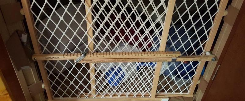 Baby Gate Bracket for walls at 45 degrees 