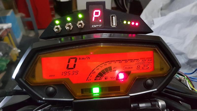 Kawasaki z1000 2010 box usb, battery check, gearbox