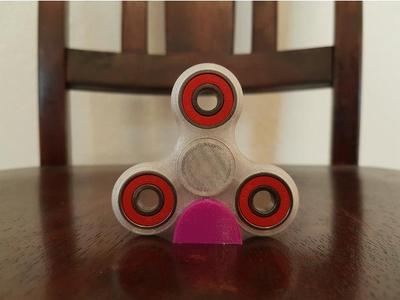 Fidget Tri Spinner Stand