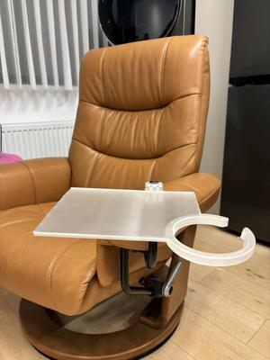 Modern side table for Nitori deck chair