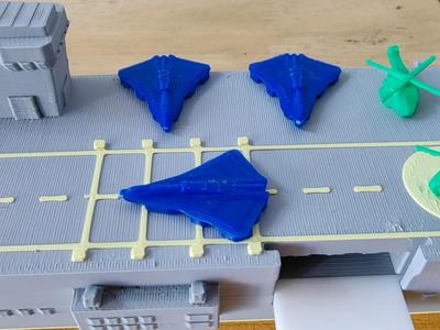China's sixth-generation fighter jet - miniature carrier-borne version (for use on movable carrier models)