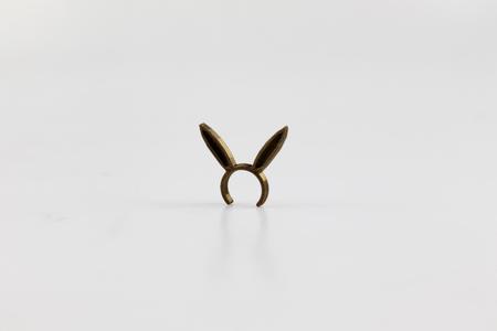 Rabbit ring