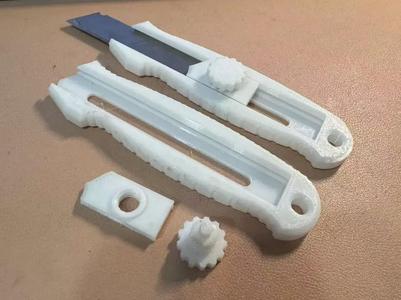 18mm Universal Utility Knife Case, Wallpaper Cutter Case - No More Buying Utility Knives