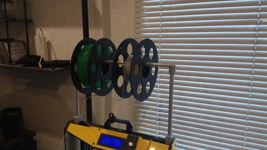 Prusa i4 simple coil holder 