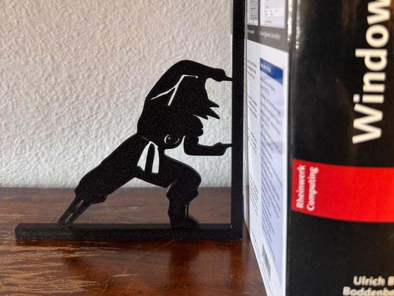 Dragonball Goku Book Stand