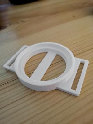 Lens cap for 52mm and 62mm.