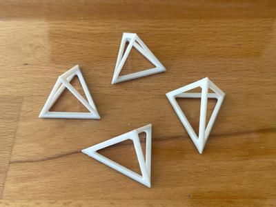 Painter's Pyramid 30x30x30mm