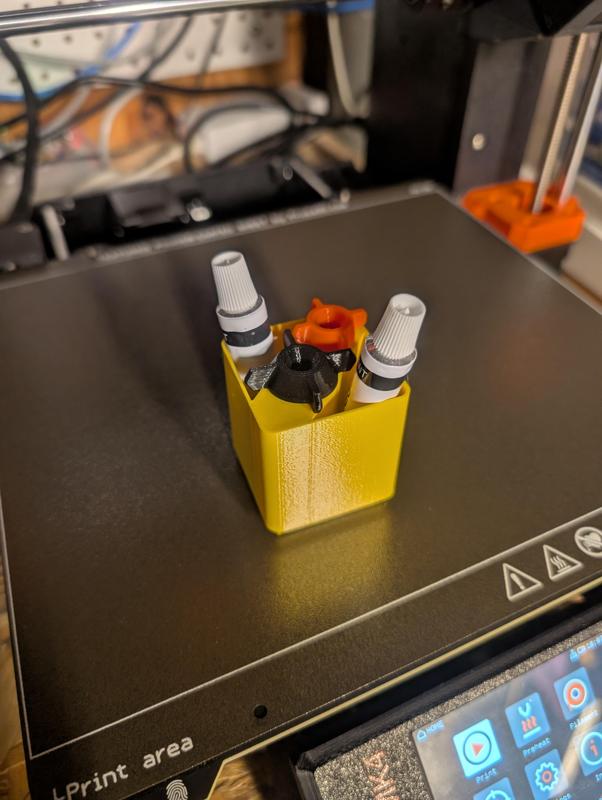 Gridfinity Prusa lubrication set - tools and lubricant holder