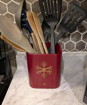 Snowflake utensil holder