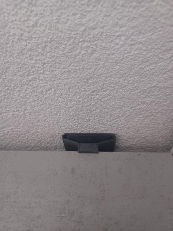 Abstandshalter für Tischplatten