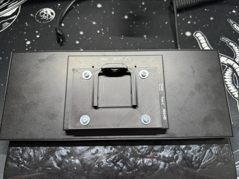 75x60 VESA for VIVO Pole Mount