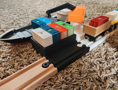 Brio Compatible Cargo Loading Dock