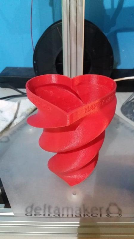 Mother's Day Twisted Heart Vase