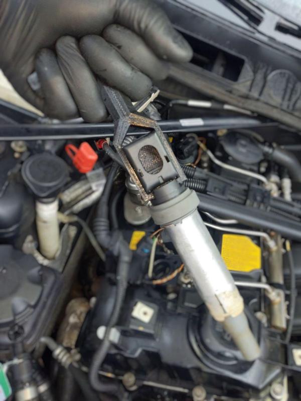 BMW N43 ignition coil puller