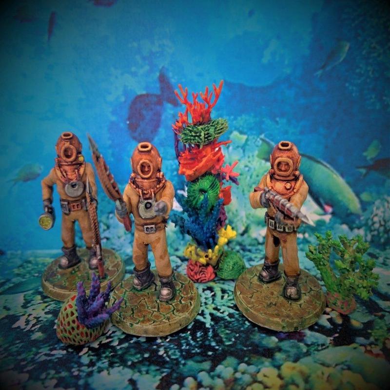 28mm Sci Fi Deep Sea Diver with Harpoon Gun & Knife