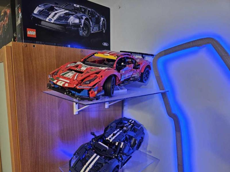 Lego Set - Ferrari 488 holder