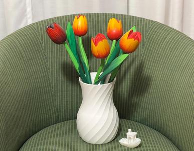 Watertight floral vase