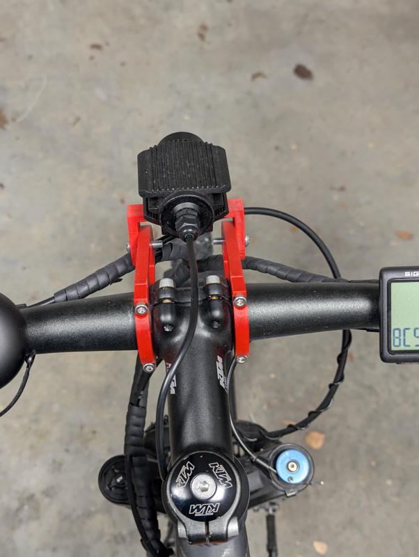 lightweight Bike Light handlebar mount 32mm