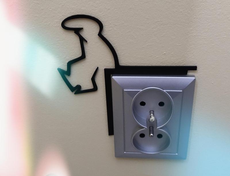 Funny Light Switch Gadget – Inspired by "La Linea Balum Balum" 3