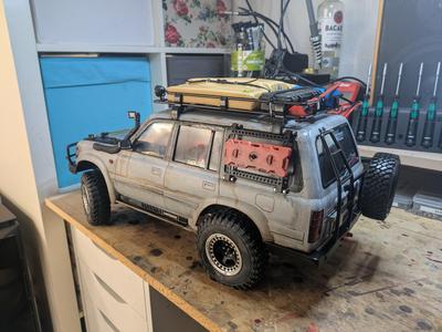 HPI Venture 1:10 - RCRUN Toyota LC80 Magnetic Body Mount