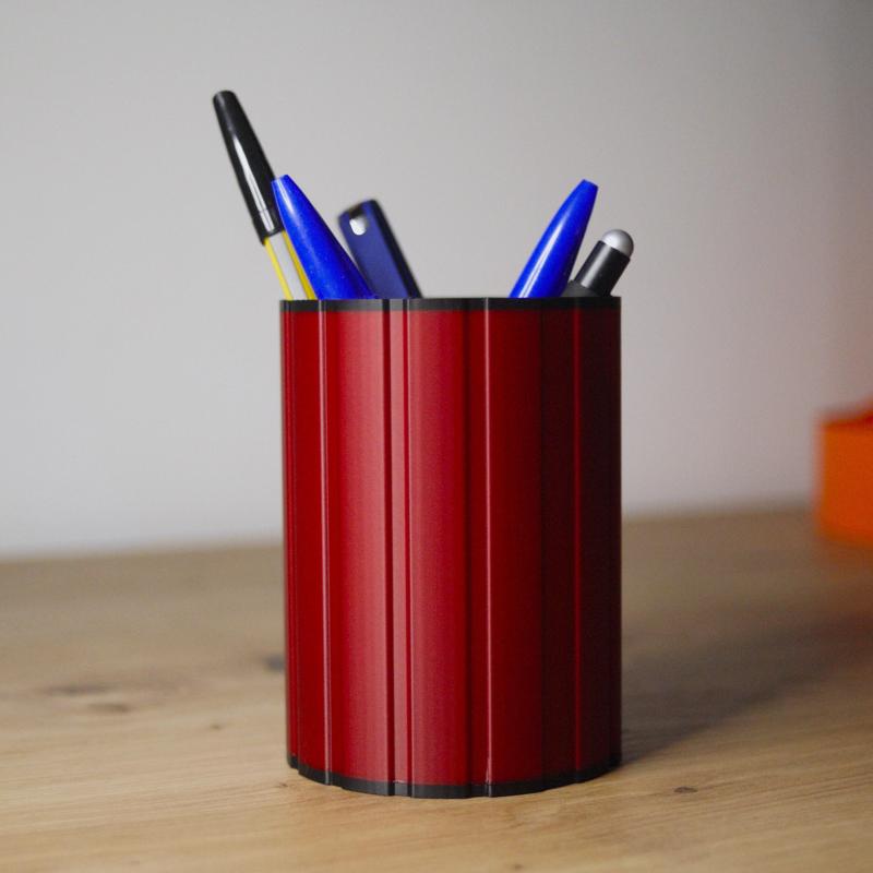 pen holder/desktop organizer