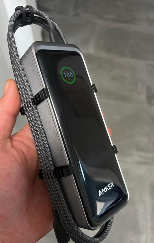 Anker Prime 27.650mah EASY CABLE MANAGMENT