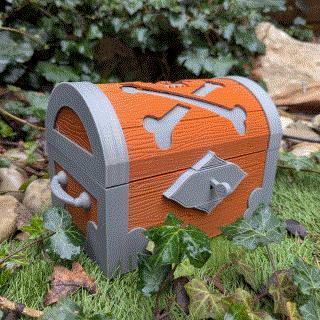 Coffre chasse au trésor, jeu de piste, géocaching, avec mécanisme, Treasure hunt chest, scavenger game, geocaching, with mechanism