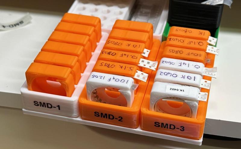 Gridfinity SMD Cut Tape Holder for SMD parts