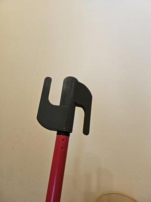 Balcony clothesline hook