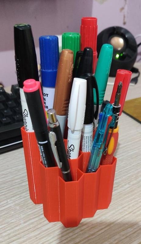 Honeycomb Pen Holder