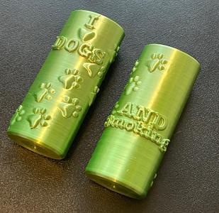 I love dogs (and smoking) Bic lighter sleeve/cover