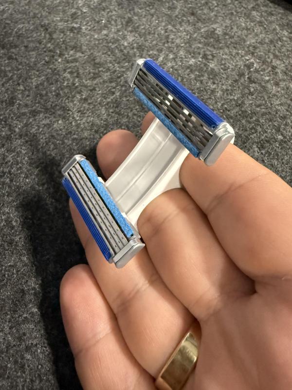 Dual-Blade Head Shaver