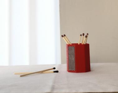 Octagon Matches Holder