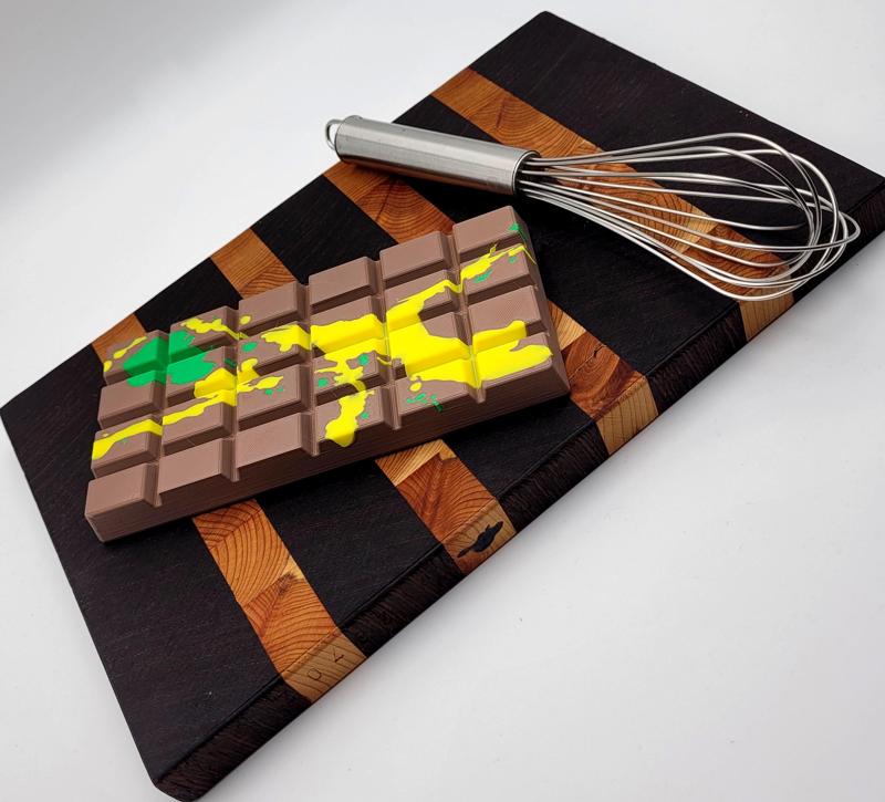 Timeless Dubai Chocolate Made of PLA