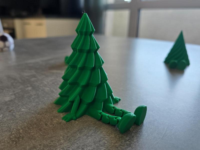 Articulated Christmas Tree