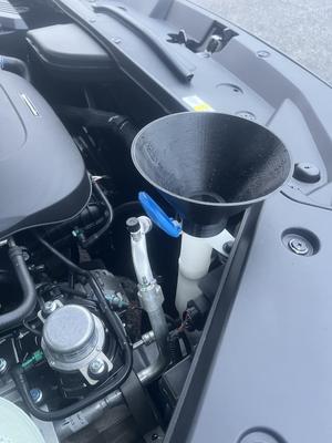 Baic X75 / X7 Trichter für Scheibenwischerflüssigkeit / Funnel for wiper Fluid