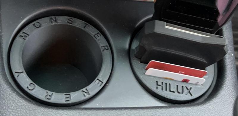 Cupholder Toyota hilux