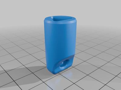 Clé triangle poubelle jaune - micro porte clé