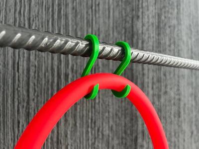 Hookah hose hook on rail