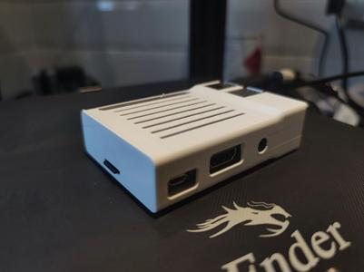 Boltless Raspberry Pi 3B+ case (3, 2 & B+ also fit) - More Cooling, Less Material Used, Printer Mounting Rail